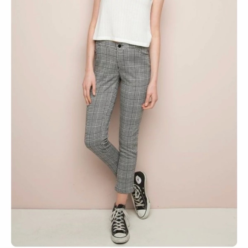Brandy Melville tilden pants